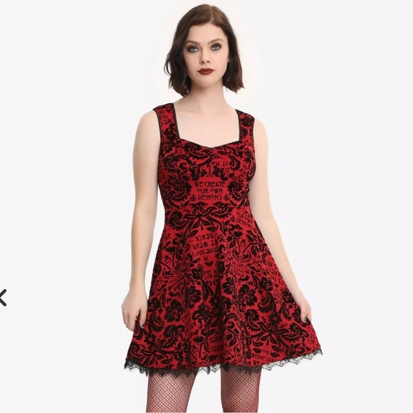 American Horror Story Flocked Damask Dress Women’s XS Red Black Lace Trim Skater - Picture 2 of 11